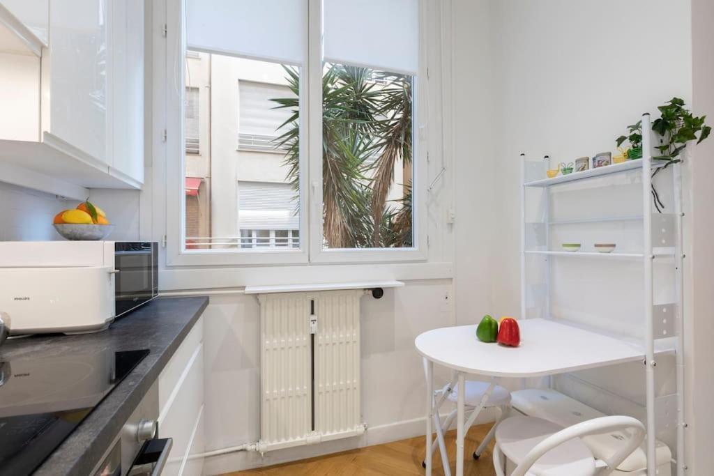 Promenade, 2Pieces Chic Et Clim Avec Terrasse Apartment Nice Exterior photo